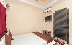 Hotel Rameshwaram Ujjain 2*